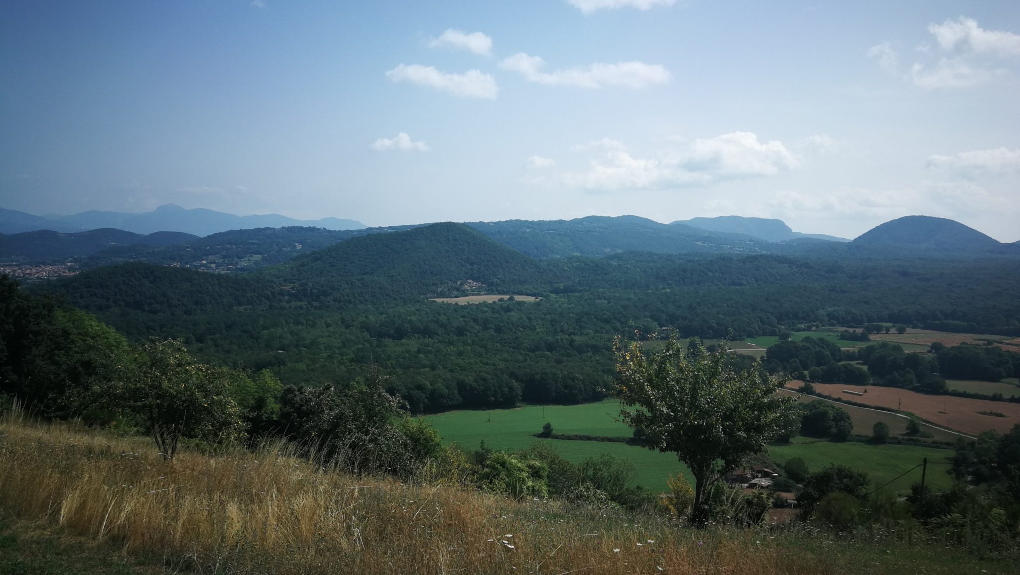 Ruta Olot - Fageda d'en Jordà - Sant Martí del Corb - Sant Miquel del Corb - Font Moixina